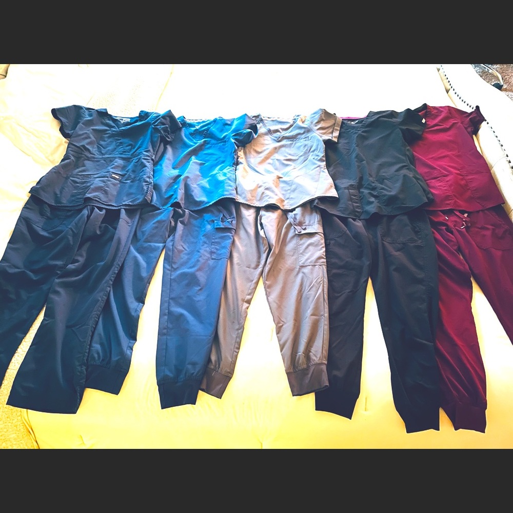 Greys Anatomy, 2 Med Couture and the last 2 are Beyond Scrubs.